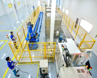 Sodium salt battery intelligent factory
